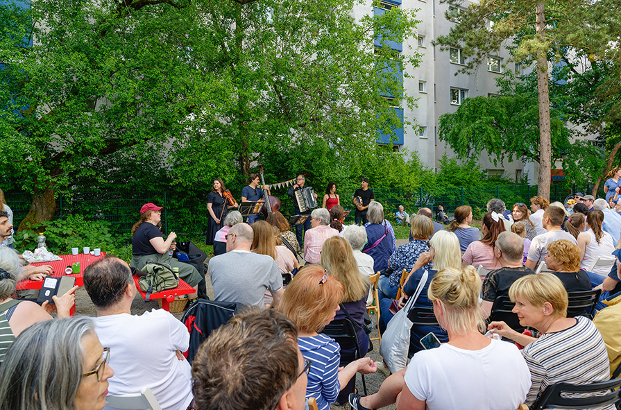Allee d. Klaenge 25.5.24 byOliverRichter 137web